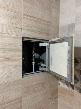 Люк под плитку Секрет 3.0 250*1350 Люк под плитку Секрет 3.0 250*1350