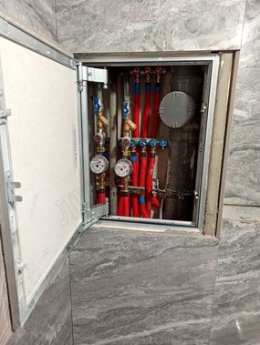 Люк под плитку Секрет 3.0 250*1350 Люк под плитку Секрет 3.0 250*1350